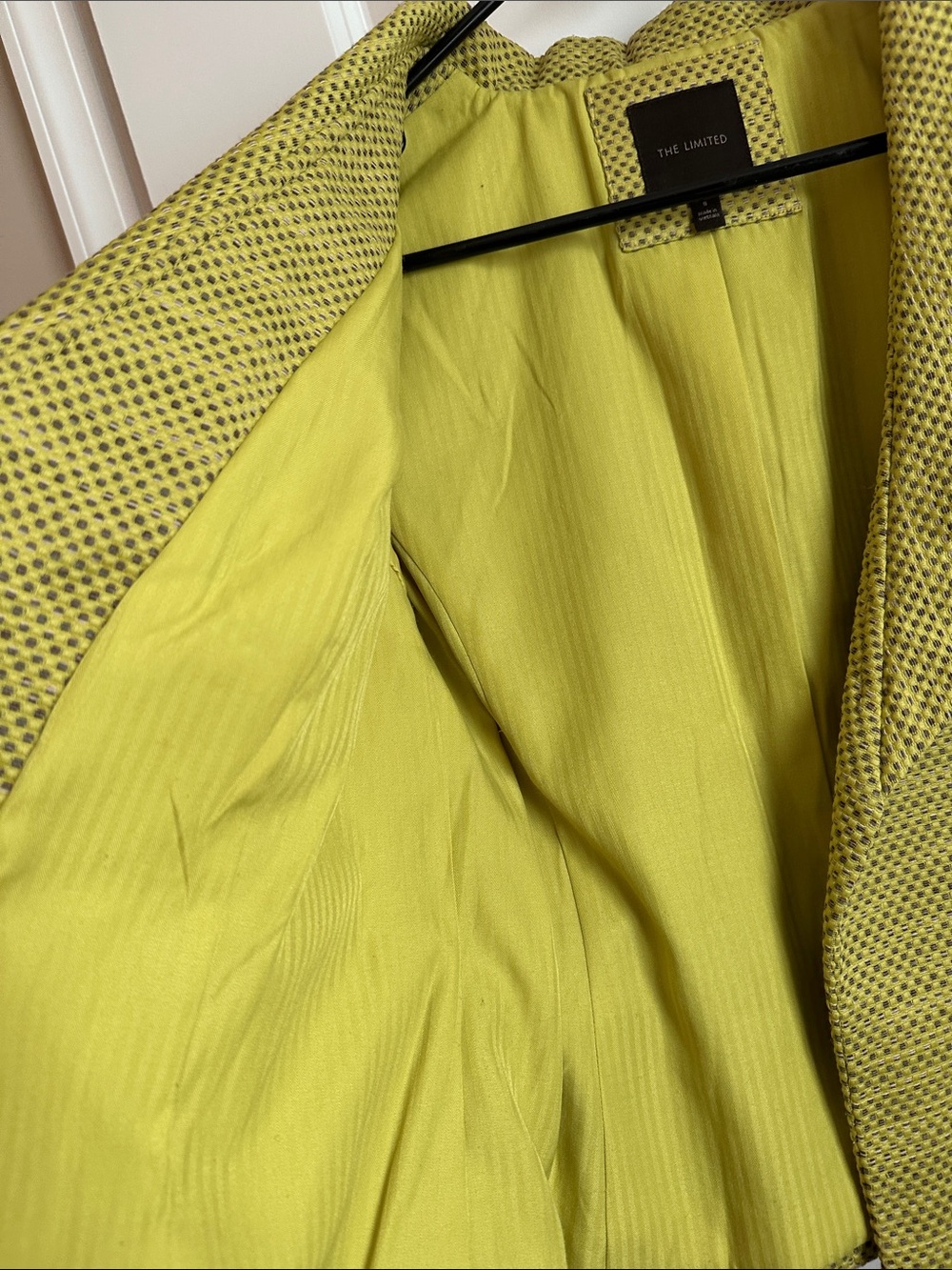 The Limited Chartreuse Short Sleeve Belted Blazer - Picture 5 of 6